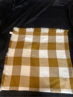 Madewell Buffalo Check Plaid Blanket Scarf Camel Cream Fringe Oversized 56x56